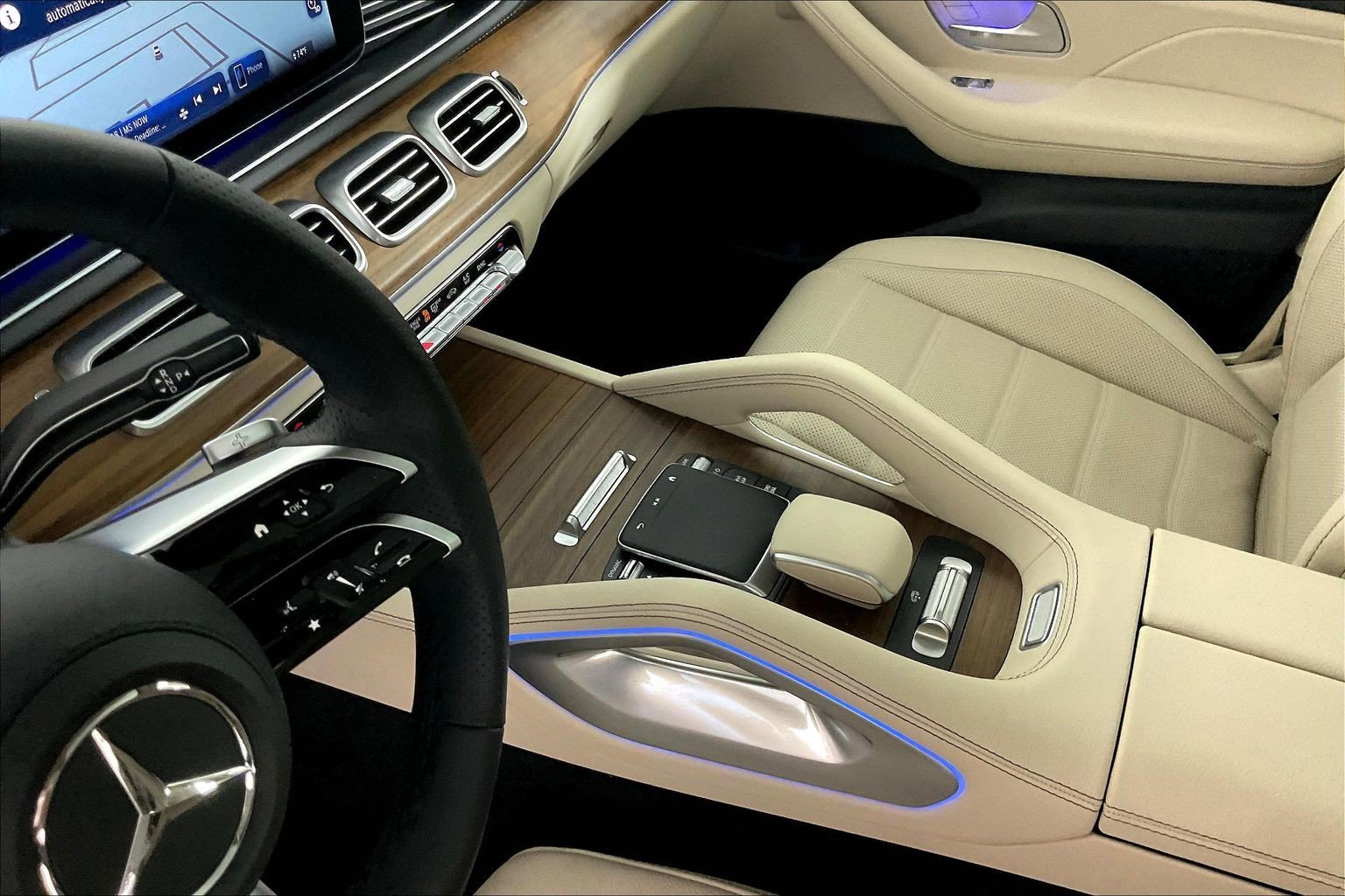 New 2026 Polar White Mercedes-Benz GLS 450 image 22