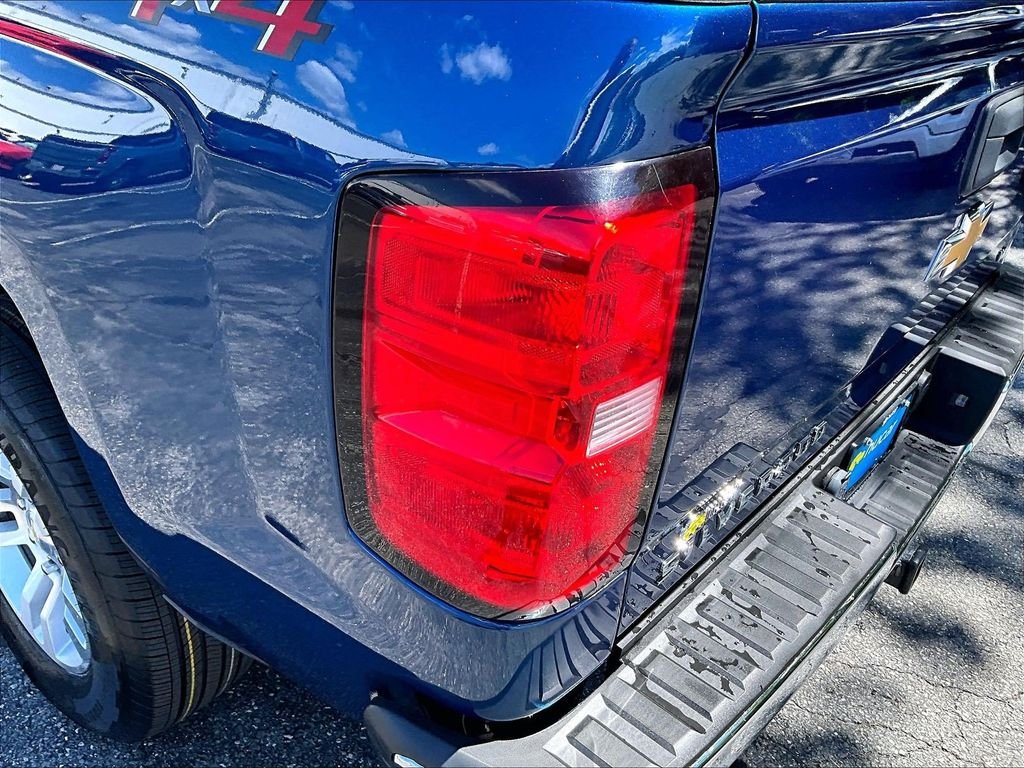 Used 2019 Blue Chevrolet LT image 32