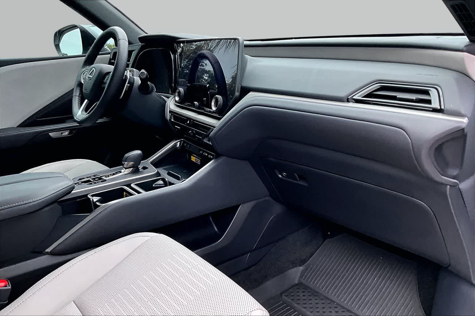 Certified Used 2025 CELESTIAL SILVER Lexus Premium image 18