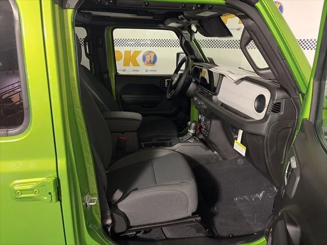 2026 Jeep Wrangler 4-Door Willys - Photo 25