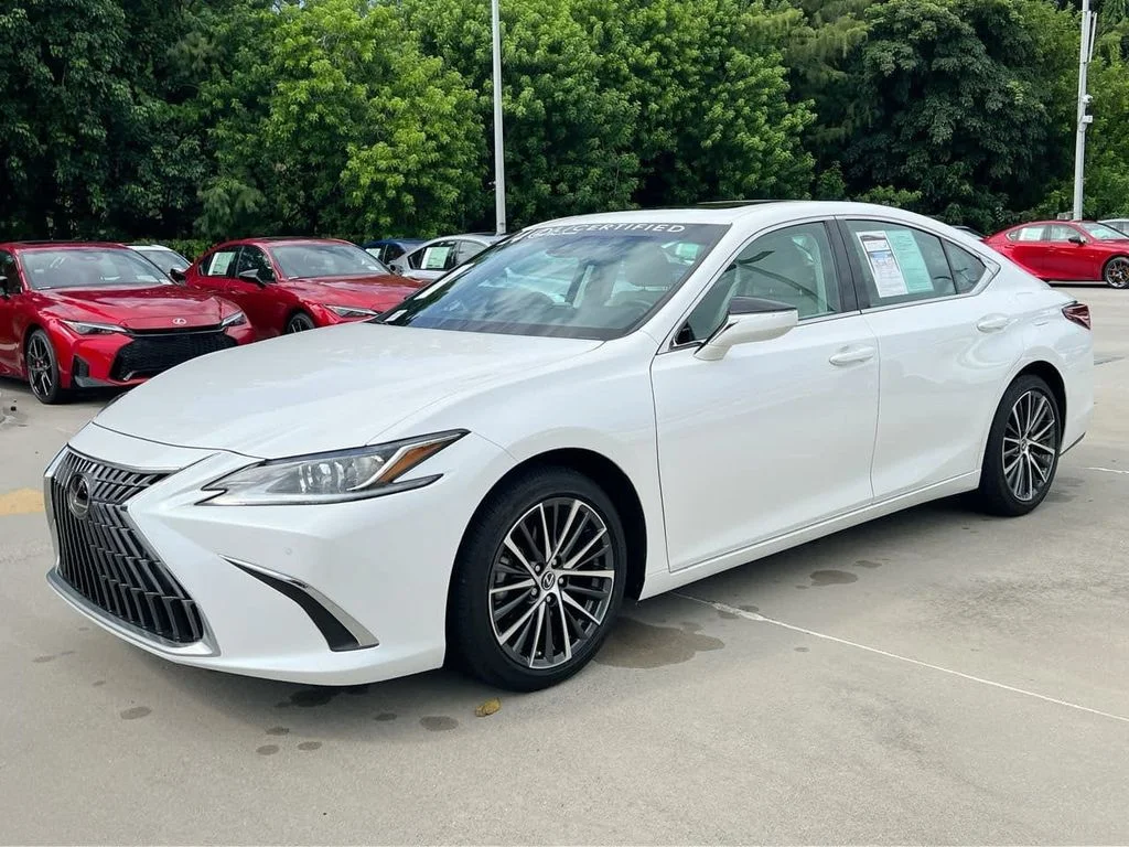 Certified Used 2024 EMINENT WHITE PEARL Lexus 350 image 3