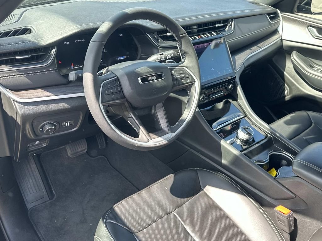 Used 2025 Black Jeep Limited image 2