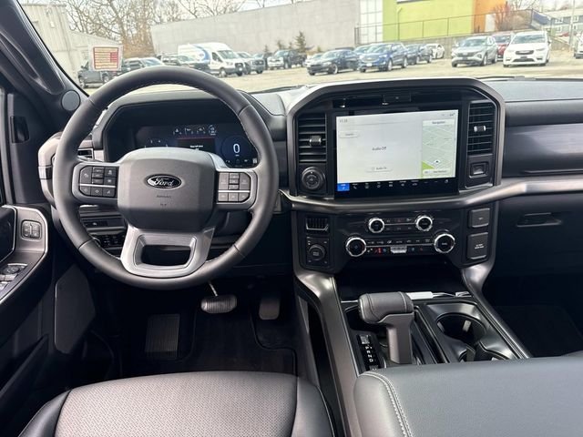 Used 2025 Iconic Silver Metallic Ford Lariat image 14