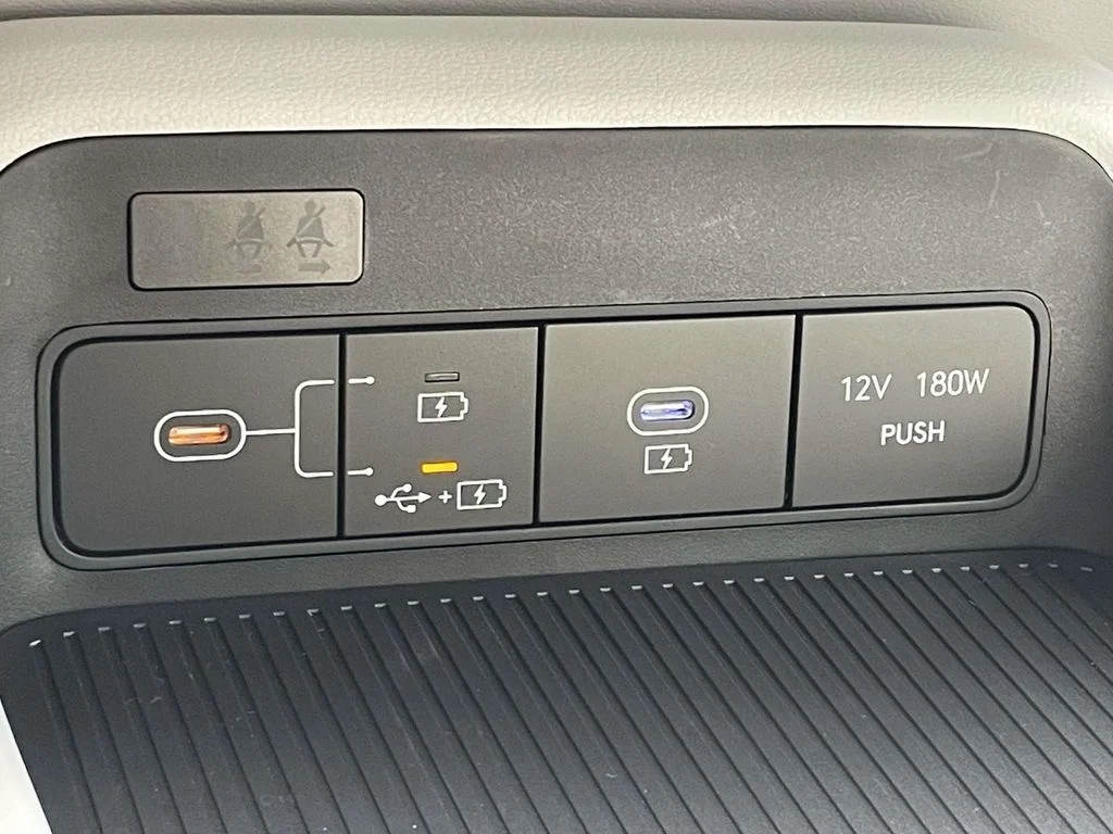 New 2026 Green Hyundai SE image 27