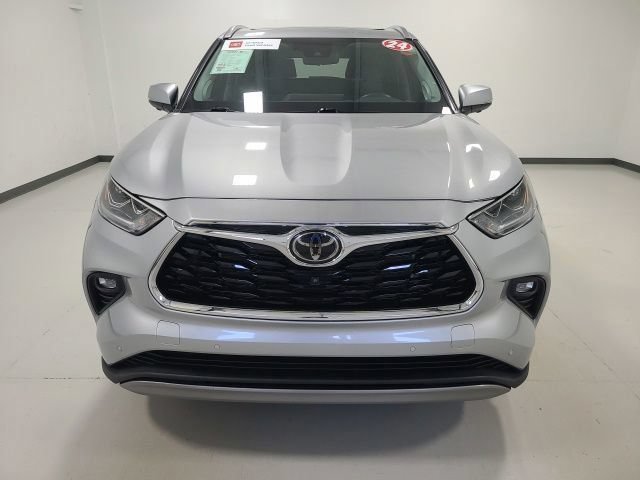 2024 Toyota Highlander Platinum - Photo 41