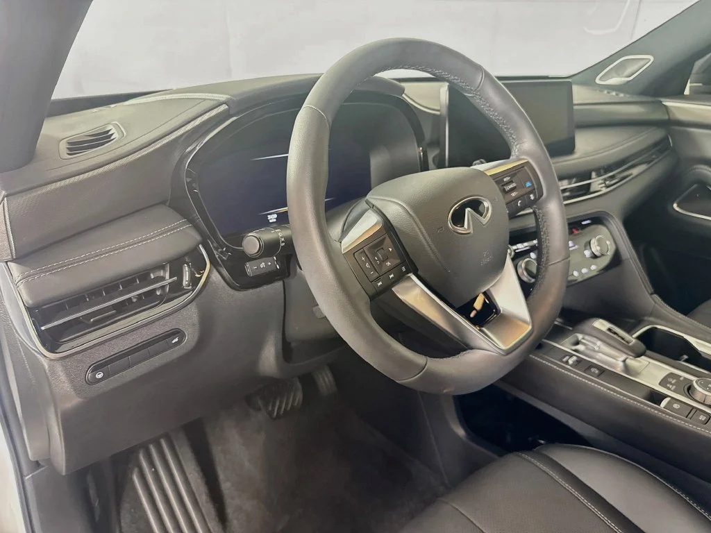 Certified Used 2027 White INFINITI SPORT image 12