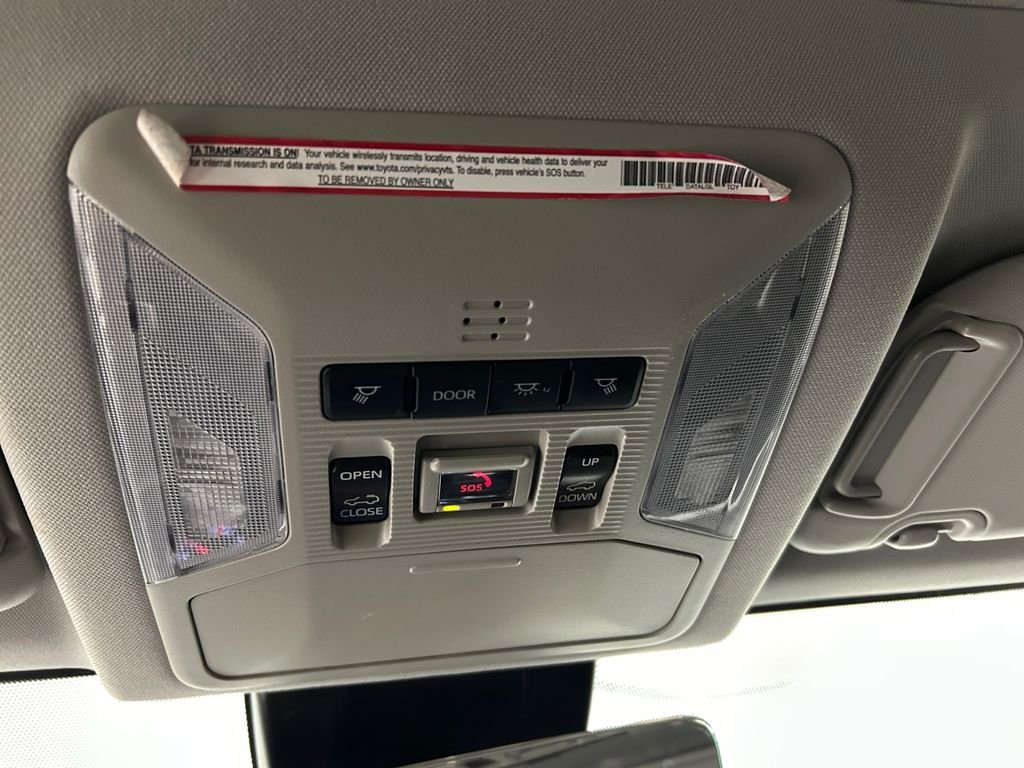 Used 2022 Silver Toyota XLE Premium image 30