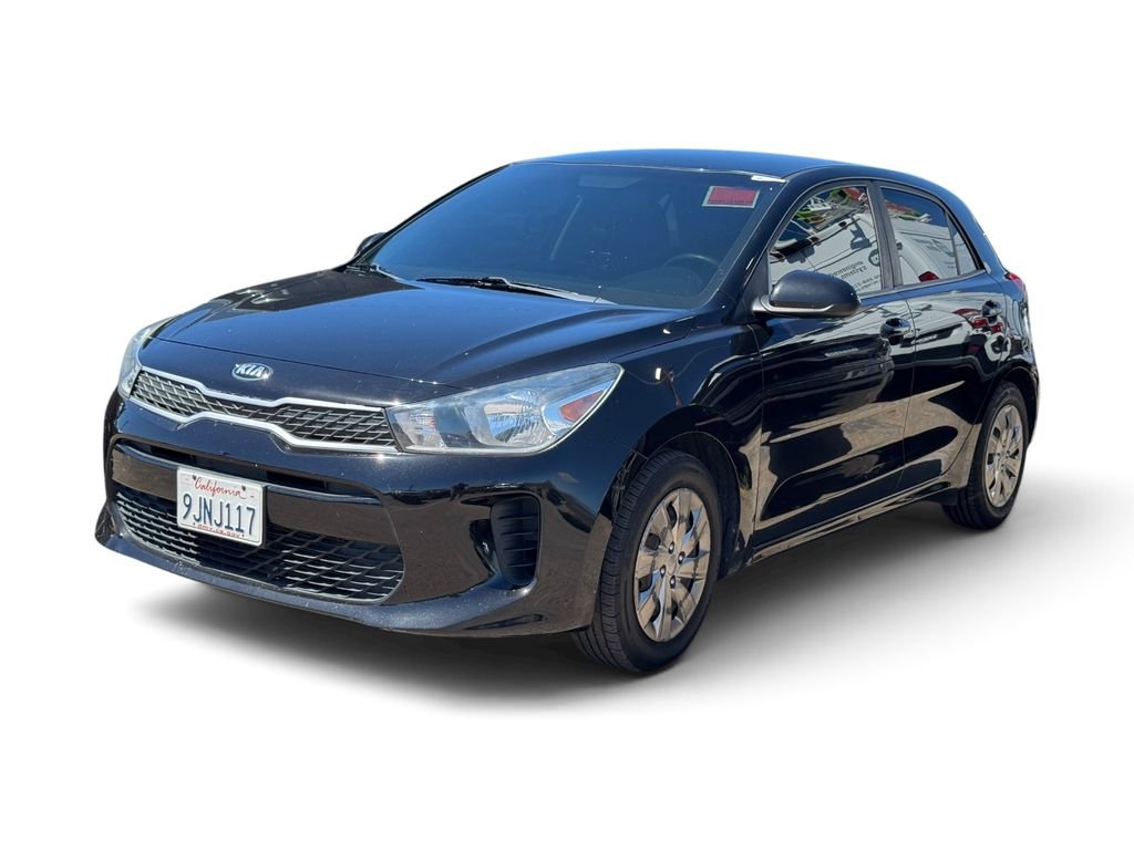 Used 2018 Black Kia S image 3