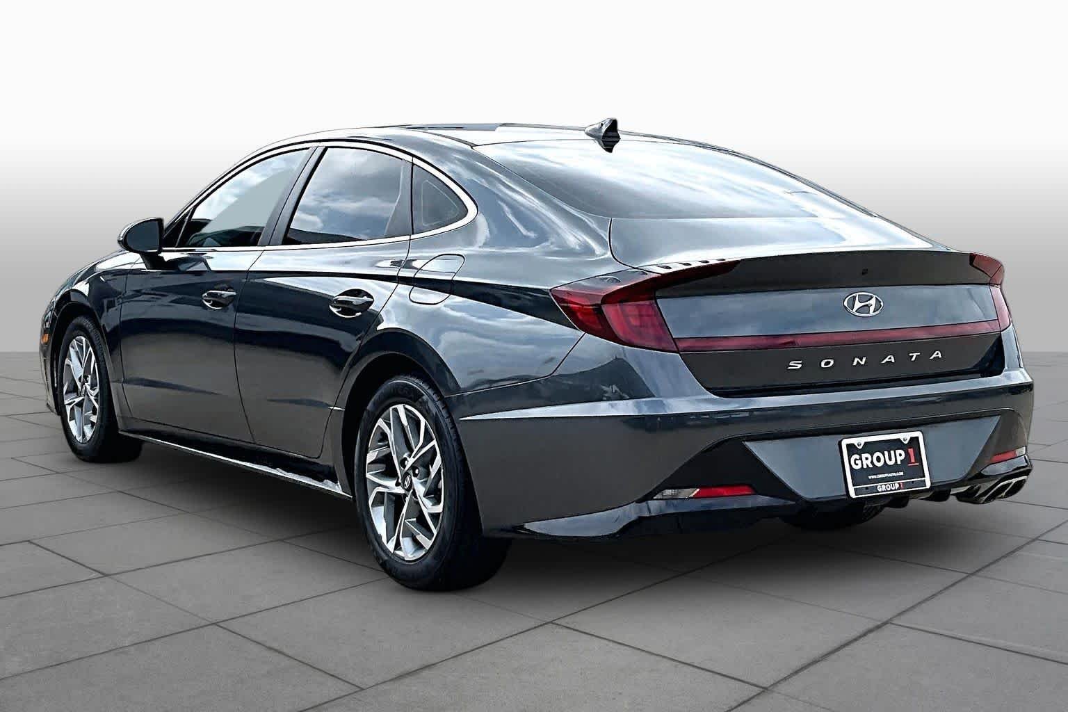 Used 2023 Portofino Gray Hyundai SEL image 11