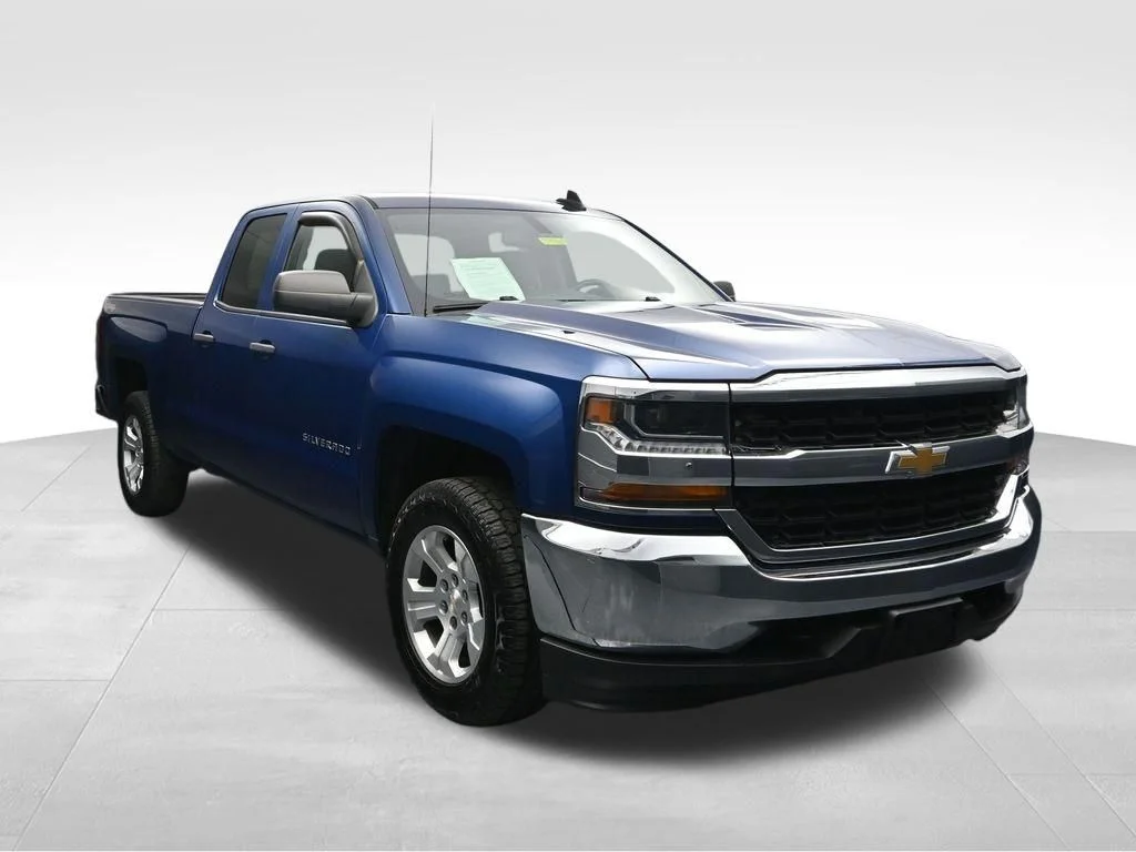 Used 2016 Blue Chevrolet WT image 7