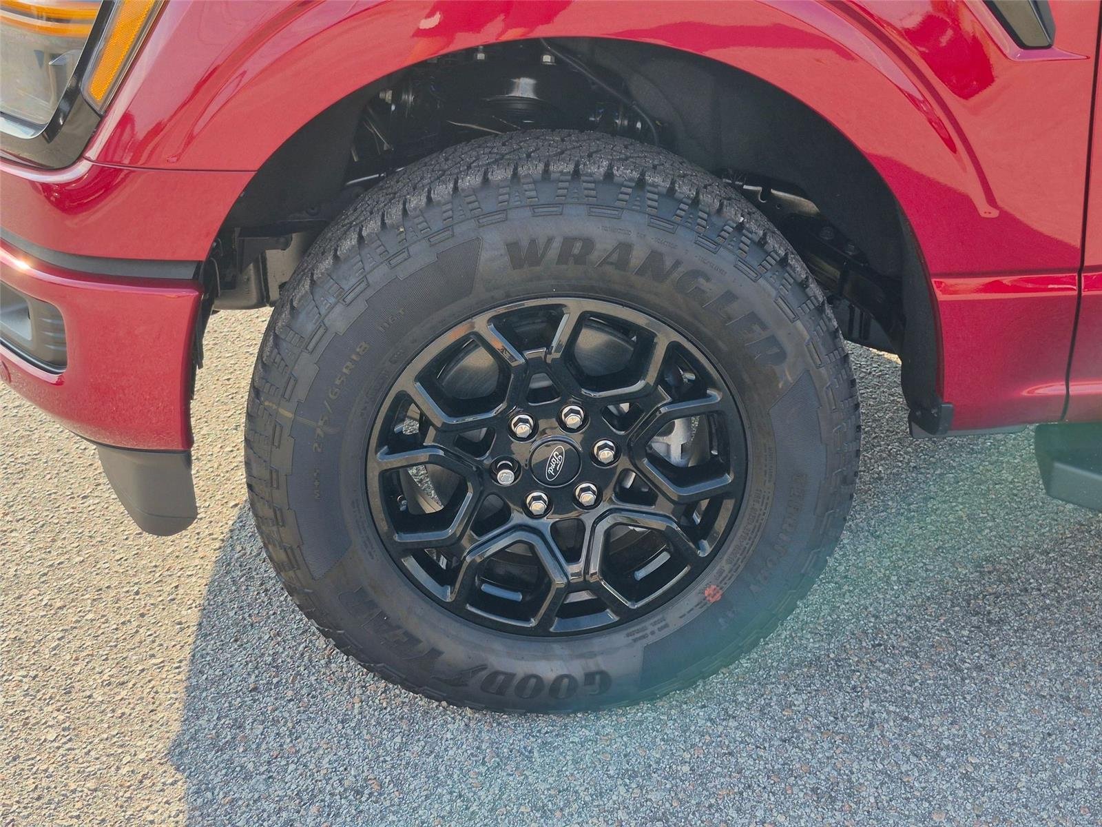 New 2026 Ruby Red Metallic Tinted Clearcoat Ford XLT image 10