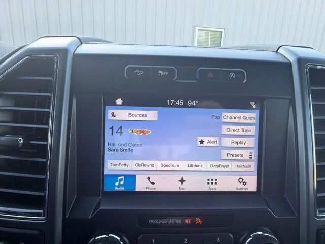 Used 2018 Lightning Blue Ford XLT image 22