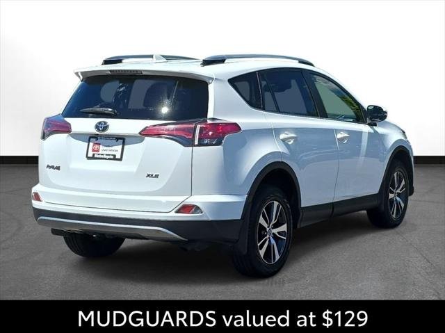 Certified Used 2018 ICE CAP Toyota XLE image 6
