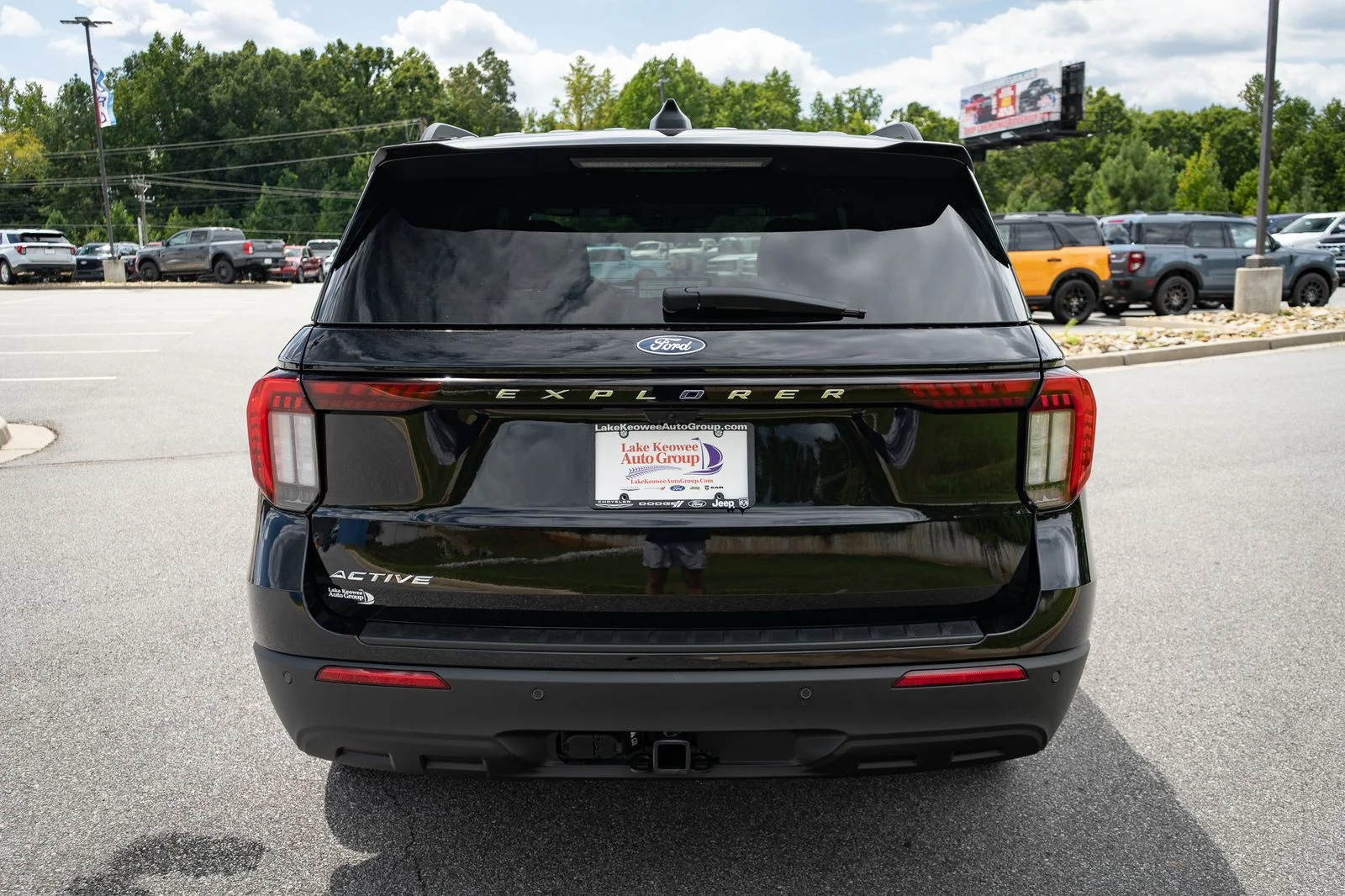 New 2027 Agate Black Metallic Ford Active image 8