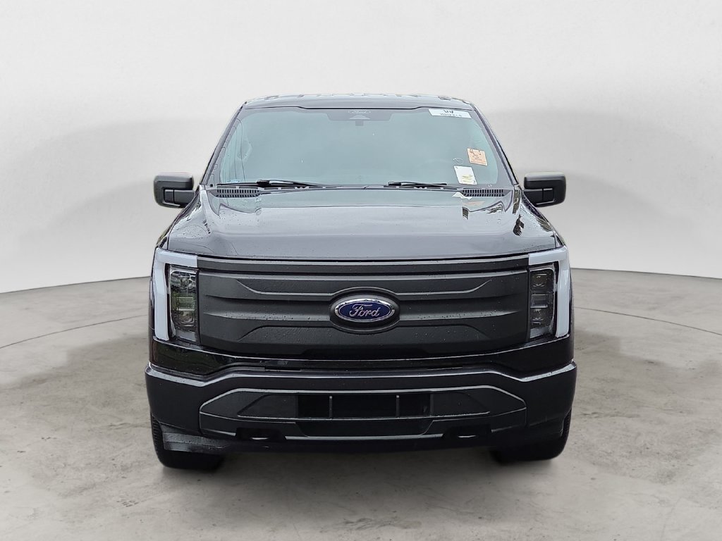 Used 2022 Ford F-150 Lightning Pro with VIN 1FTVW1EL0NWG04956 for sale in Vancouver, WA