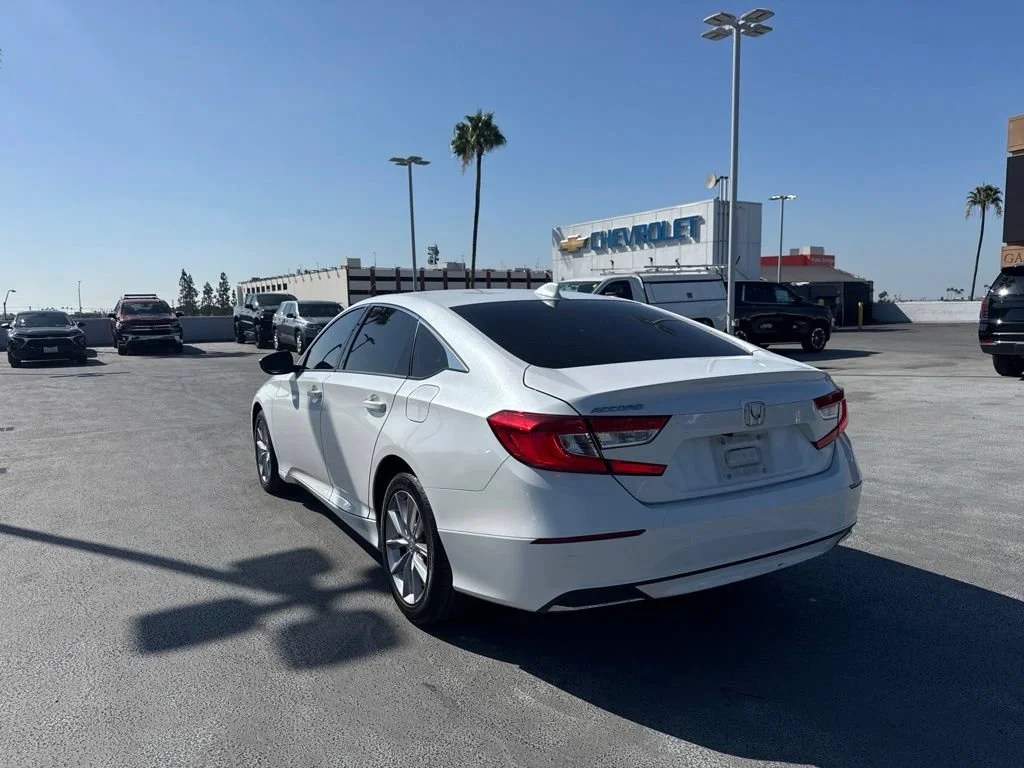 Used 2021  Honda LX image 7
