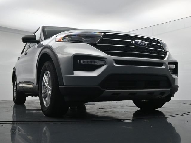 Used 2024 Silver Ford XLT image 30