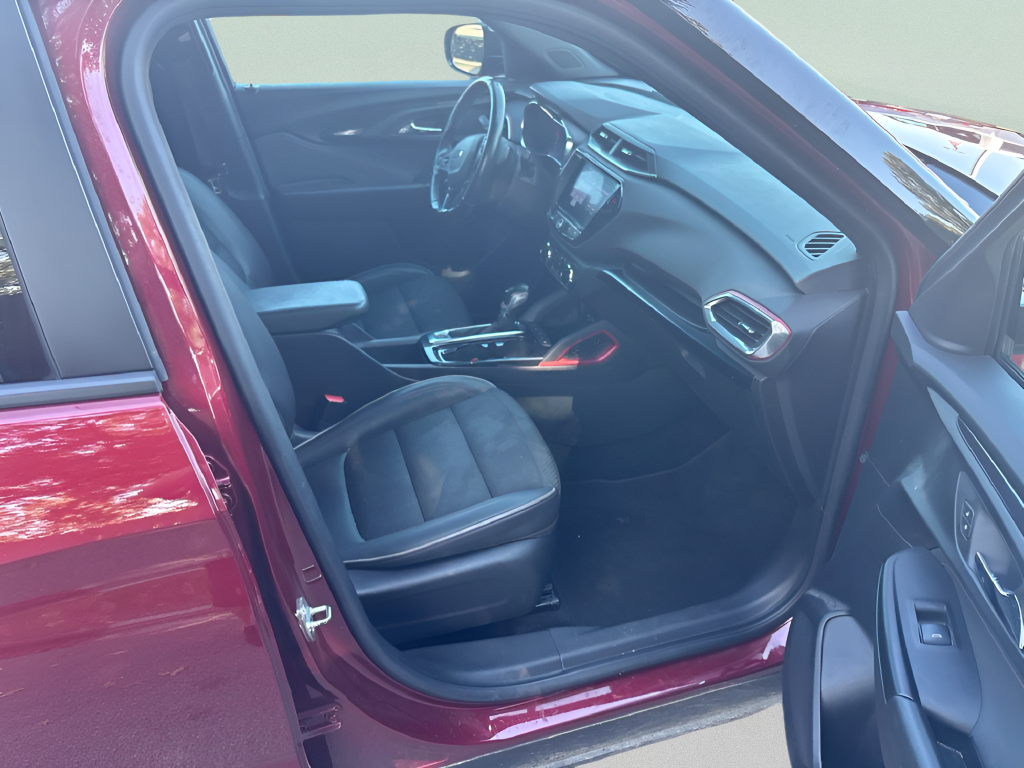 Used 2023 Red Chevrolet RS image 12