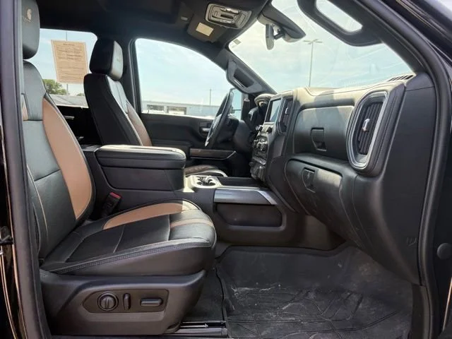 2021 Chevrolet Silverado 2500HD LTZ - Photo 24