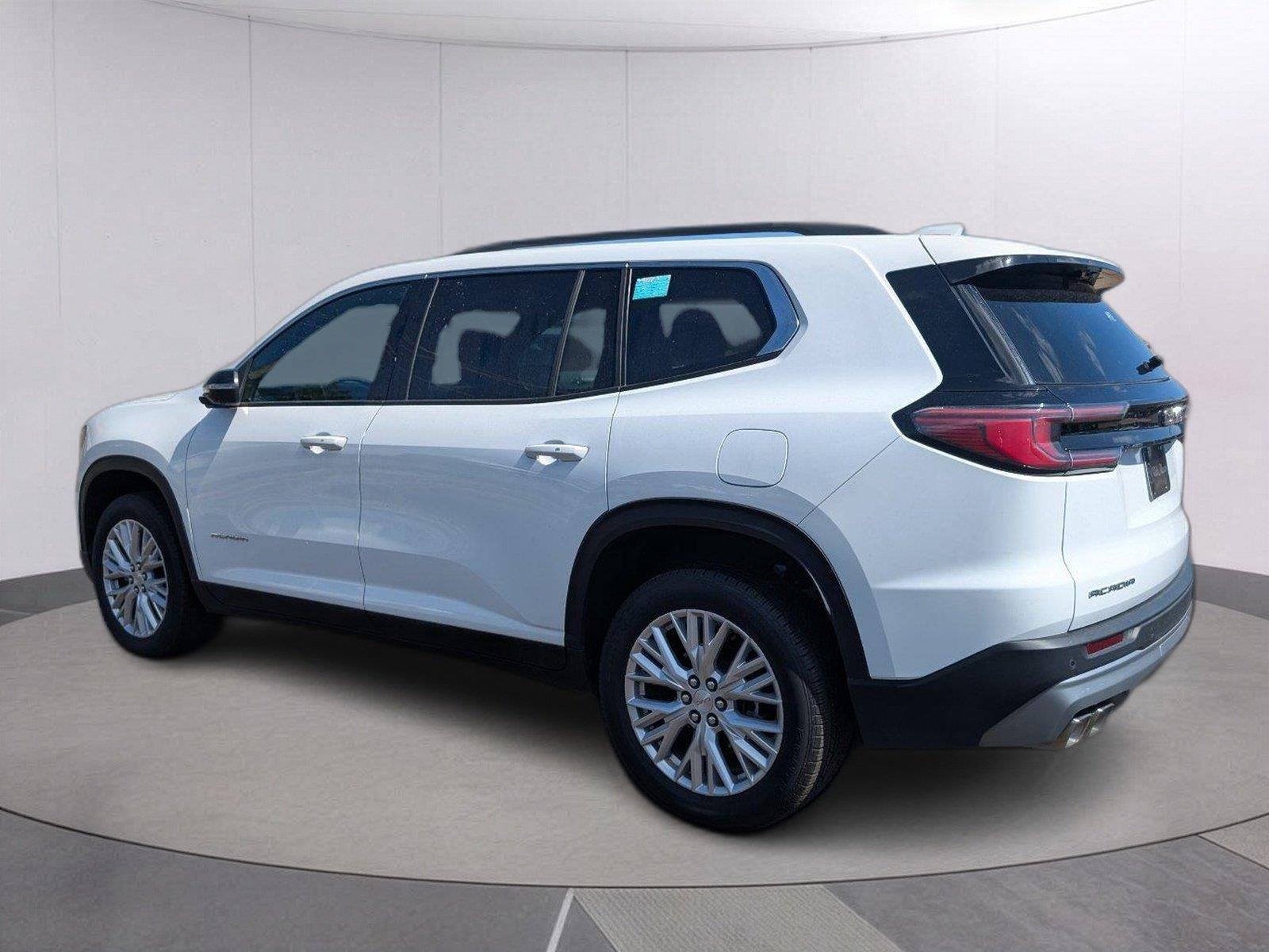 Used 2026 Summit White GMC Elevation image 5