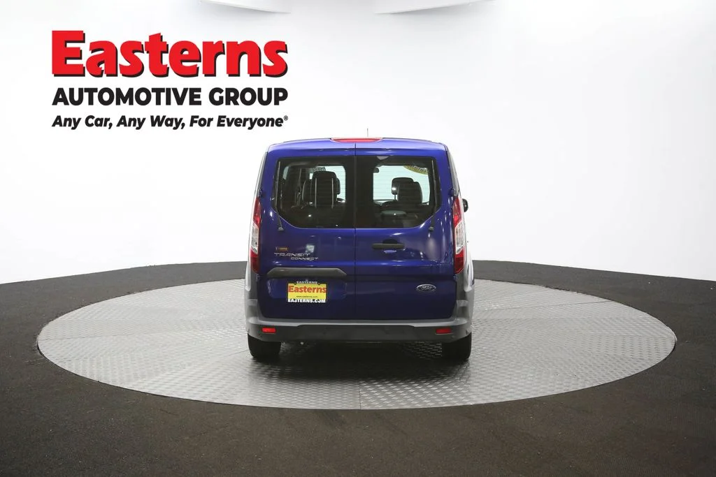 Used 2017 Blue Ford XL image 32