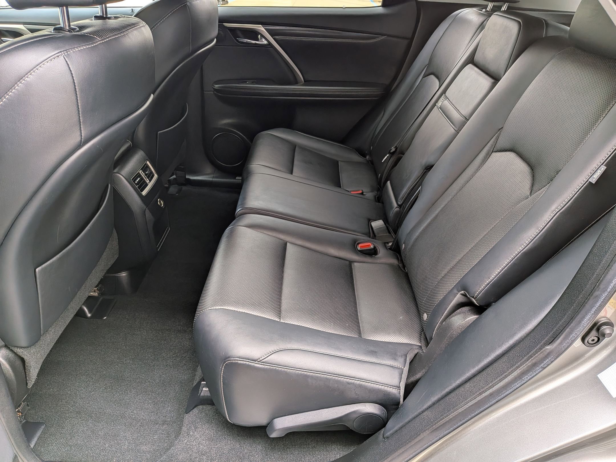 Used 2018 Atomic Silver Lexus 350 FWD image 23