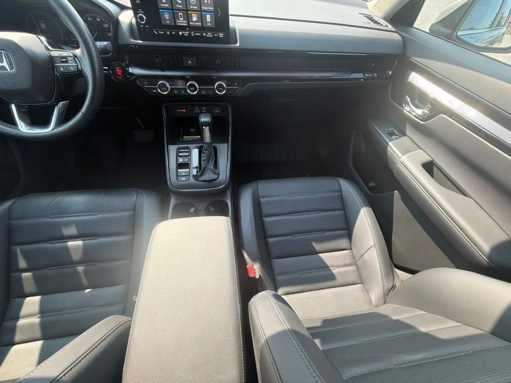 Used 2025 Gray Honda EX-L image 17
