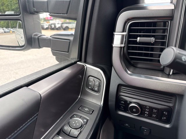 New 2026 Avalanche Ford Platinum image 27