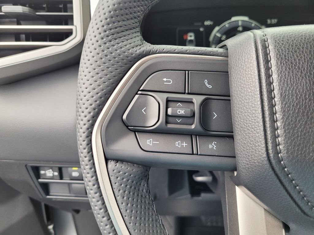 2026 Toyota Tundra Limited - Photo 23
