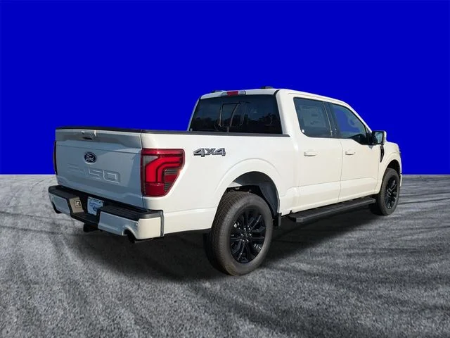 New 2026 Star White Metallic Tri-Coat Ford Lariat® image 4