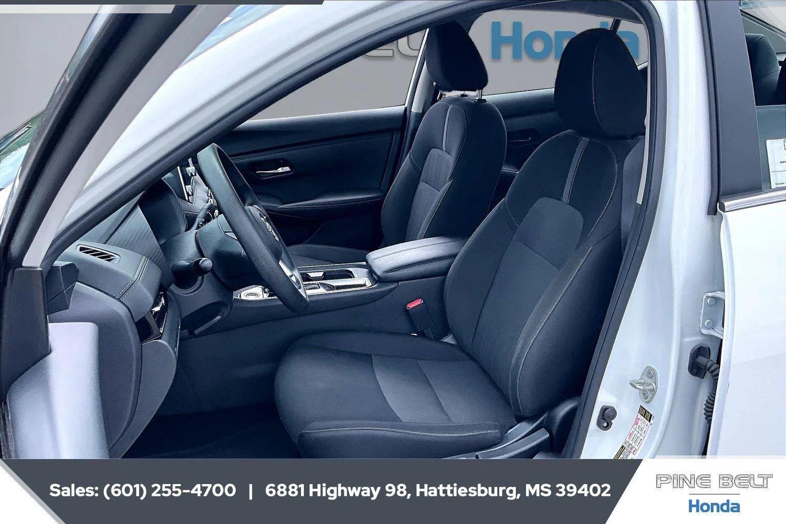 Used 2025 Fresh Powder Nissan SV image 18