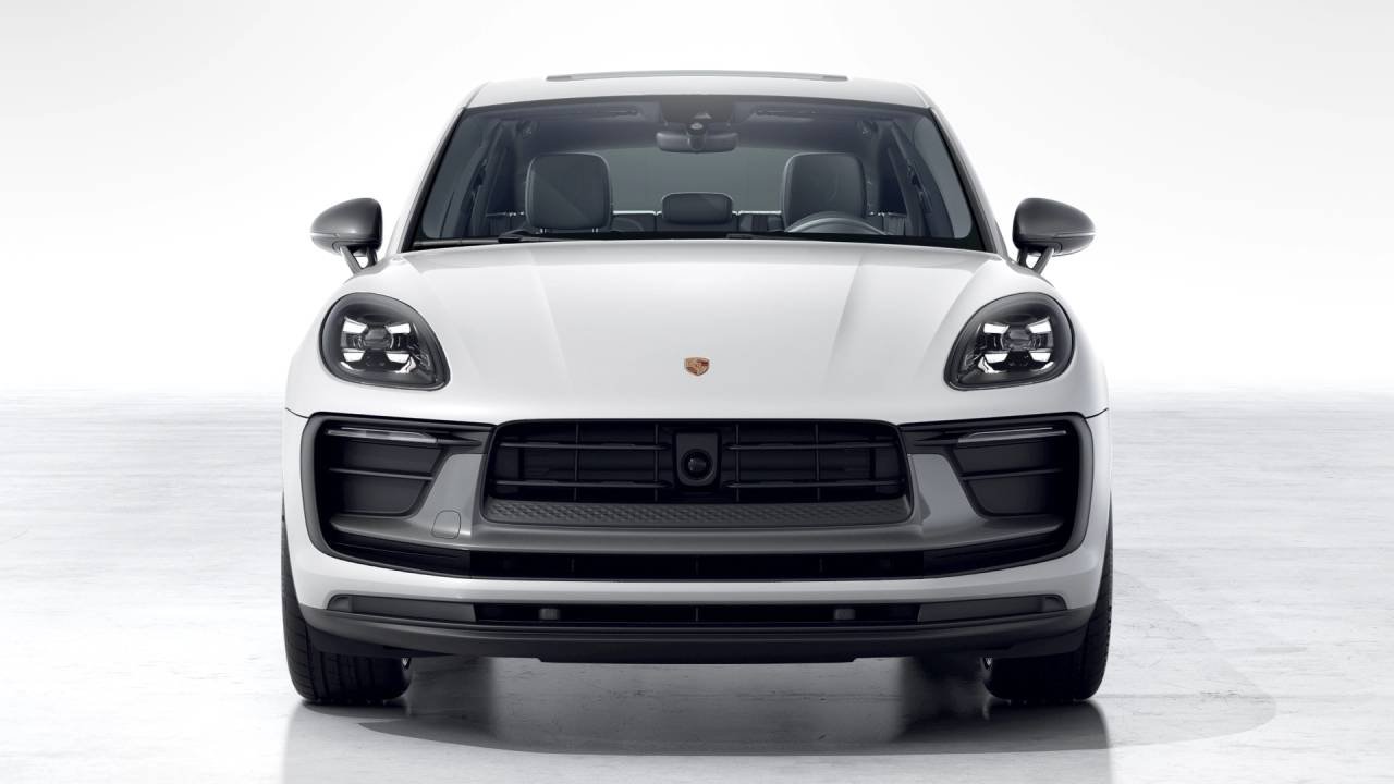New 2026 Carrara White Metallic Porsche T image 8