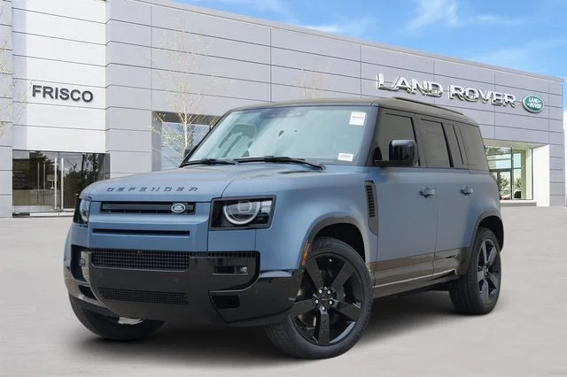 2026 Land Rover Defender 110 X-Dynamic SE P400's photo
