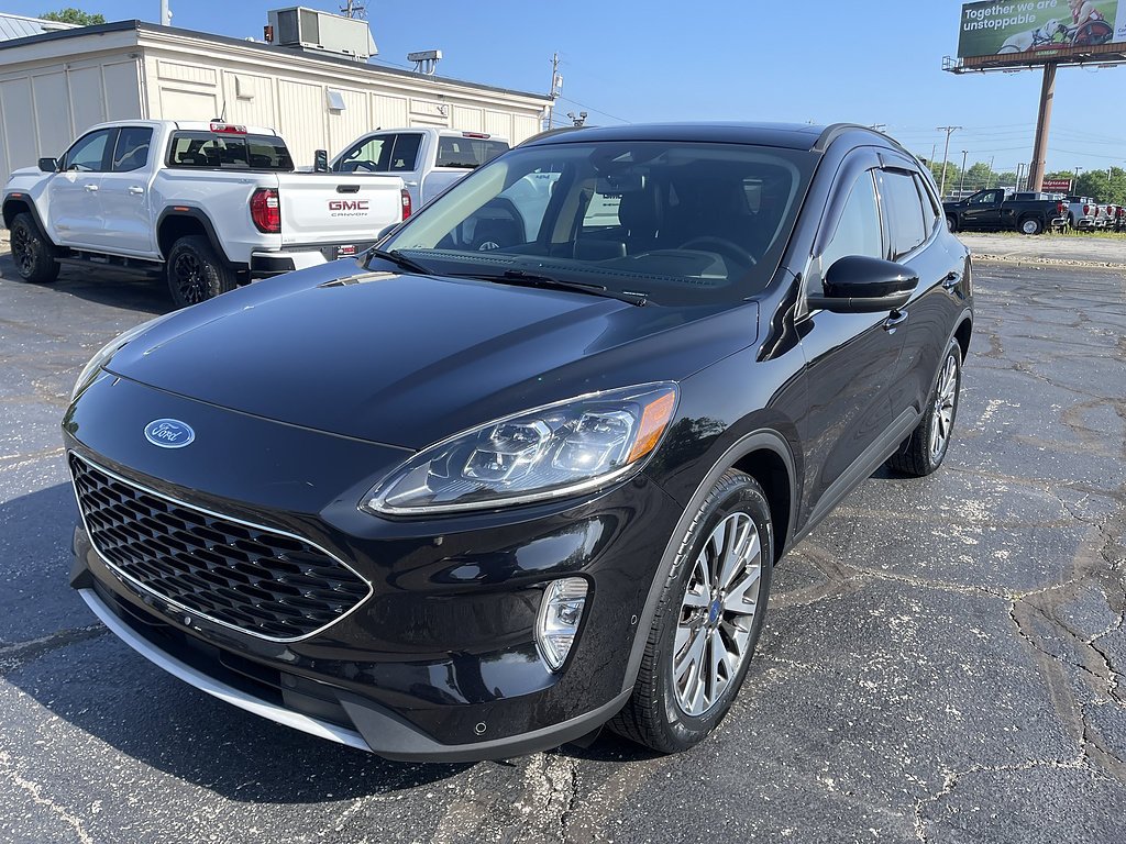 Used 2020 Agate Black Metallic Ford Titanium image 5