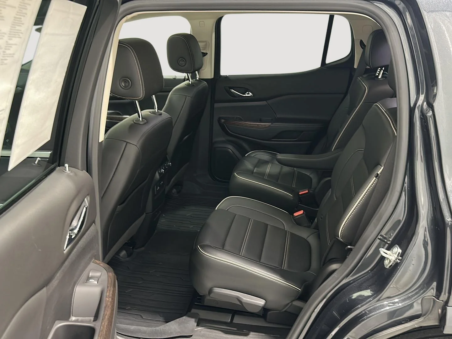 Used 2021 HUNTER METALLIC GMC Denali image 25