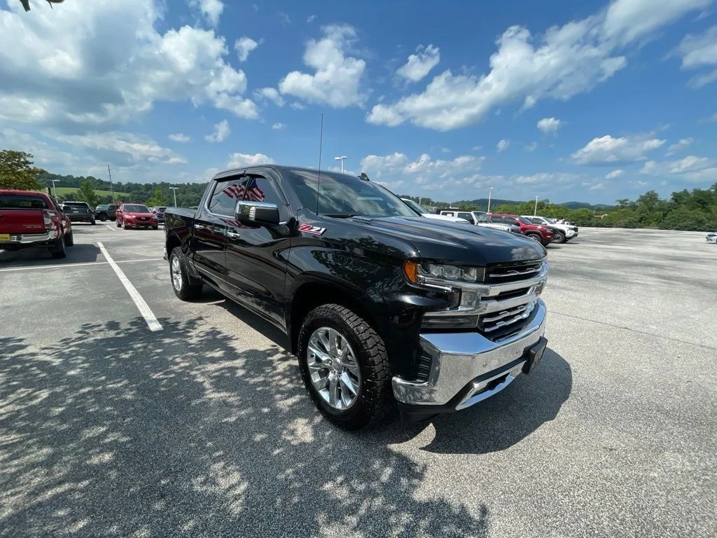 Used 2022 Black Chevrolet LTZ image 8