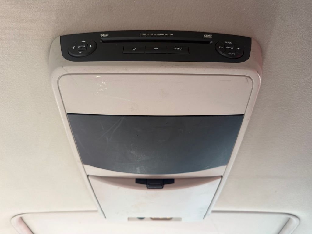 Used 2006 Flame Red Dodge SLT image 19