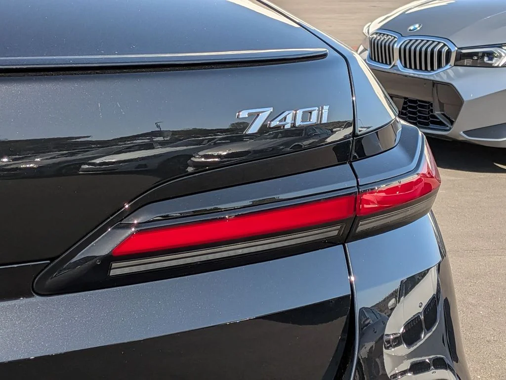 New 2026 Black BMW 740i image 23