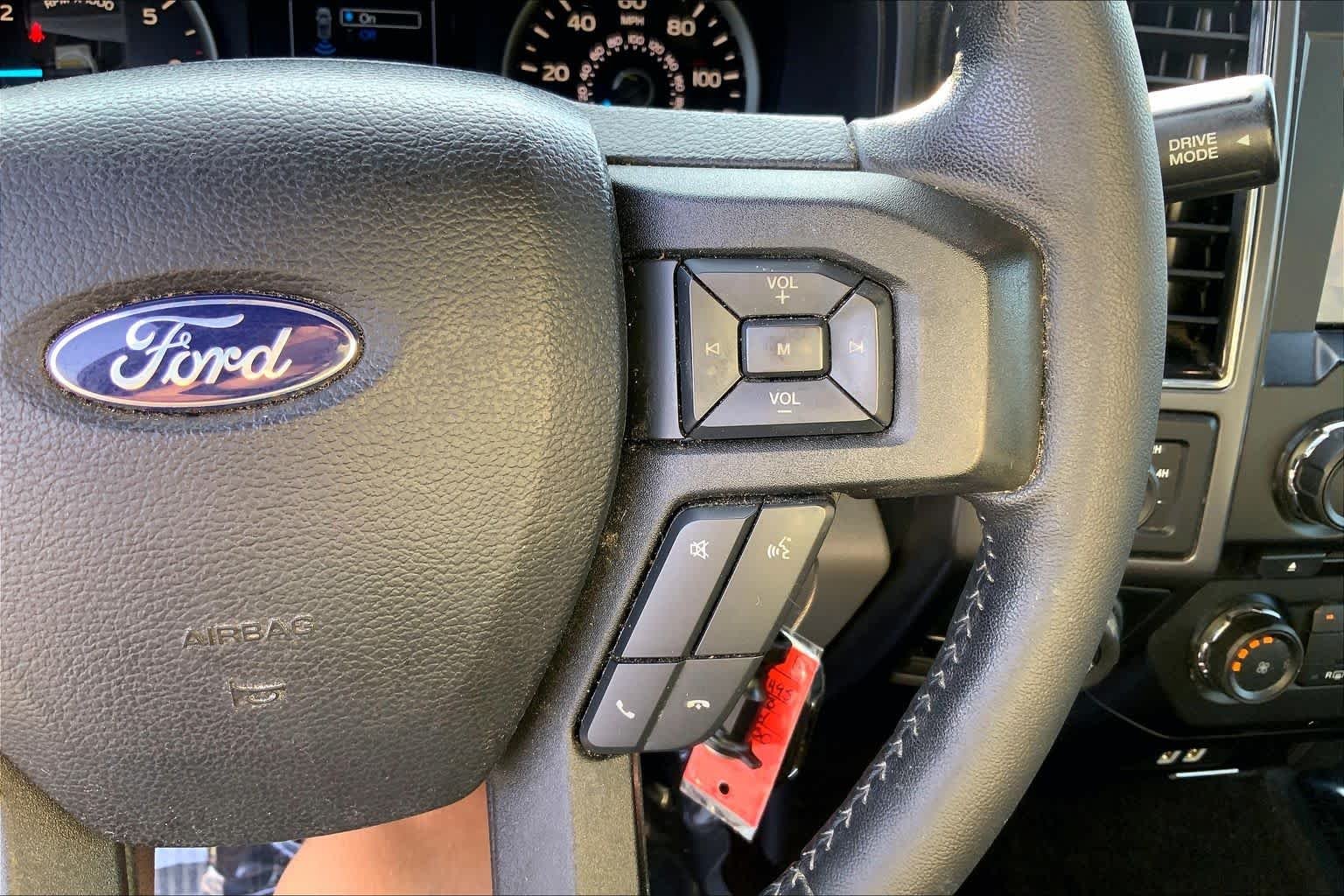 Used 2018 Blue Jeans Metallic Ford XLT image 22
