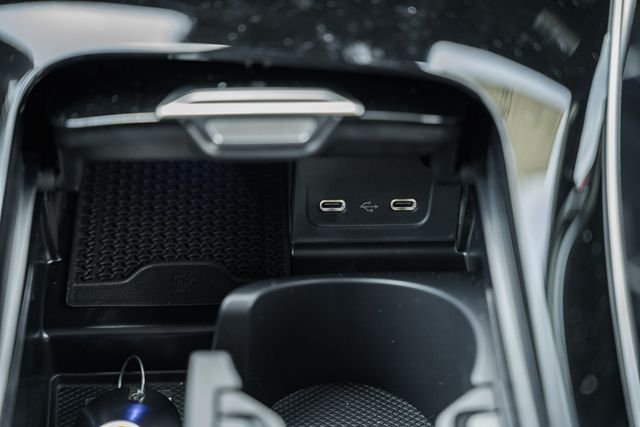 New 2026  Mercedes-Benz C 300 image 24