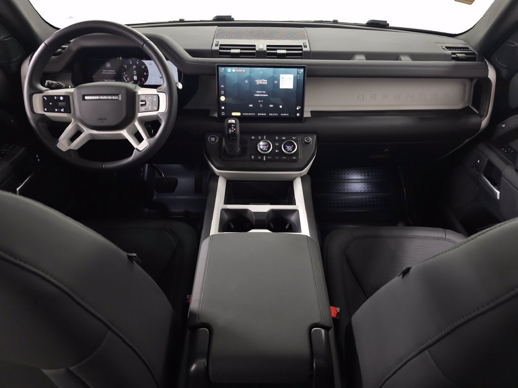 Certified Used 2025 Black Land Rover S image 11