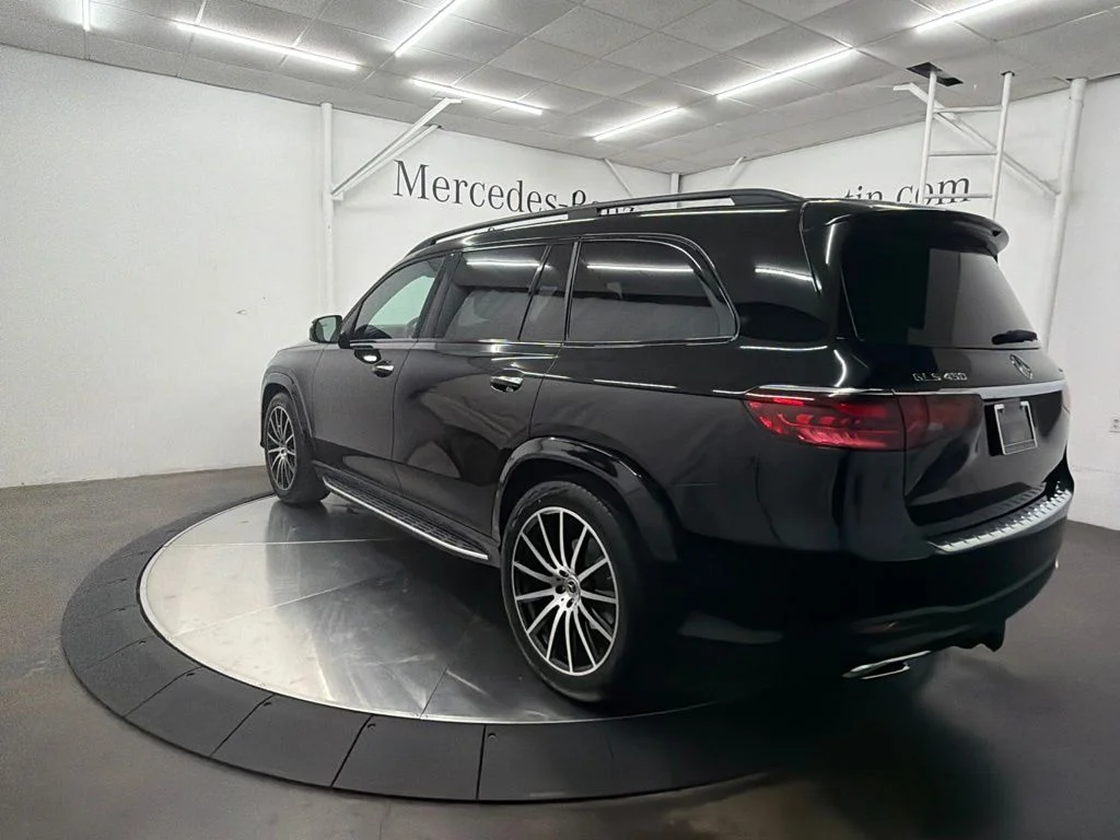 New 2026 Black Mercedes-Benz GLS 450 image 5