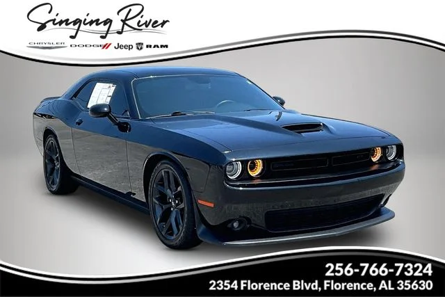 2023 Dodge Challenger GT Auto's photo