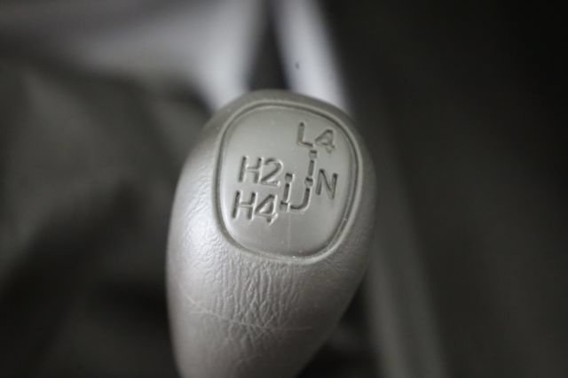 Used 2002 Silver Toyota  image 5