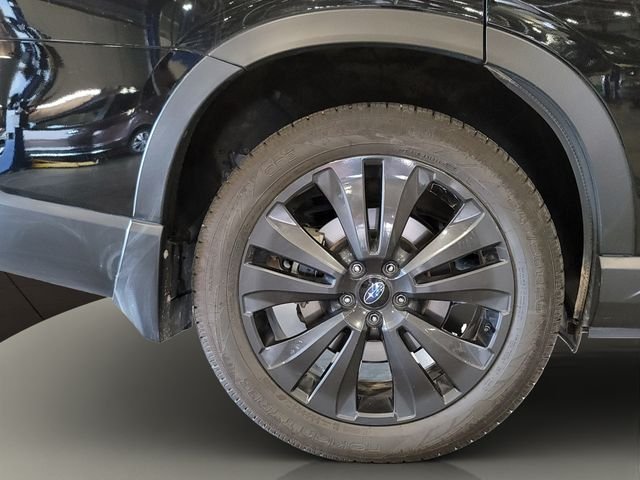 Used 2022 Crystal Black Silica Subaru Onyx Edition image 37