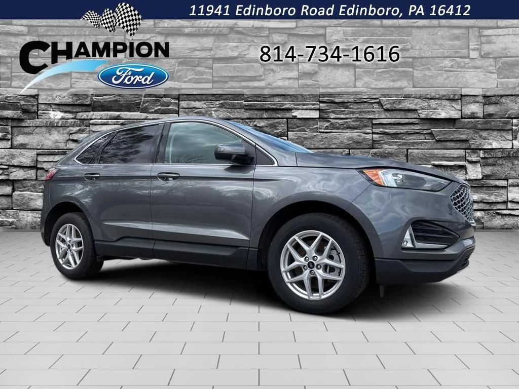 2024 Ford Edge SEL AWD's photo