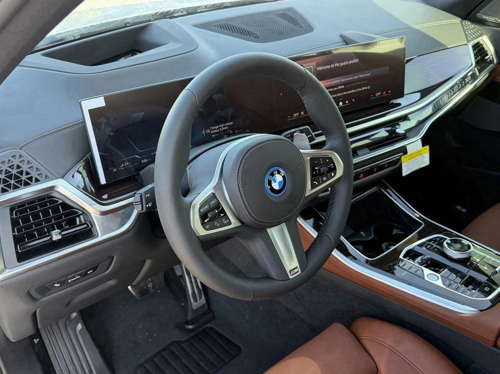 2026 BMW 3 Series 330i - Photo 22