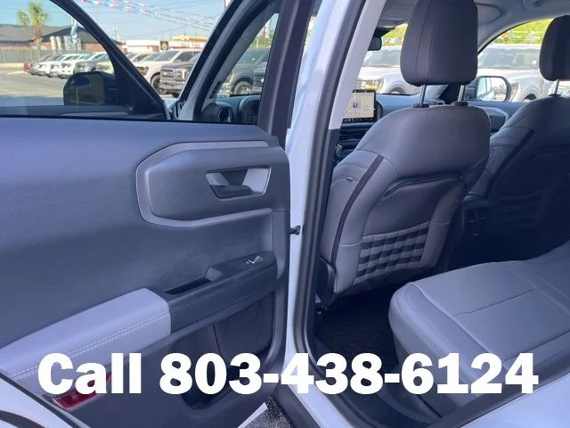 New 2026 Oxford White Ford Badlands® image 10