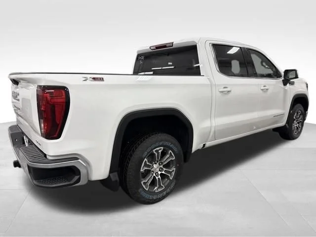 New 2026 Summit White GMC SLE image 5