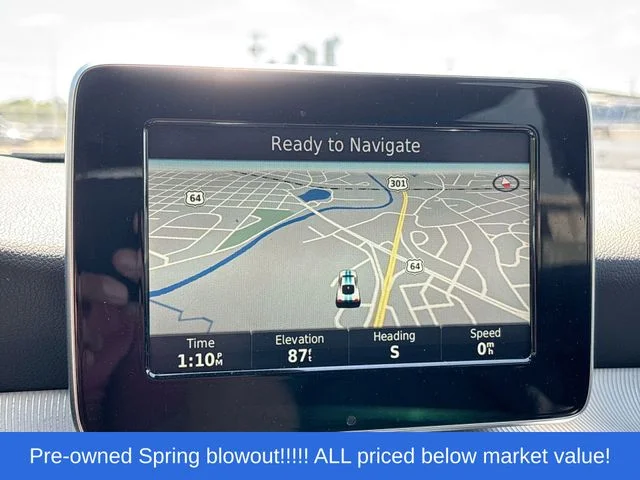 Used 2017  Mercedes-Benz GLA 250 image 24